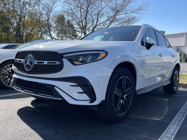 2026 Mercedes-Benz GLC 300 Image 1 of 11