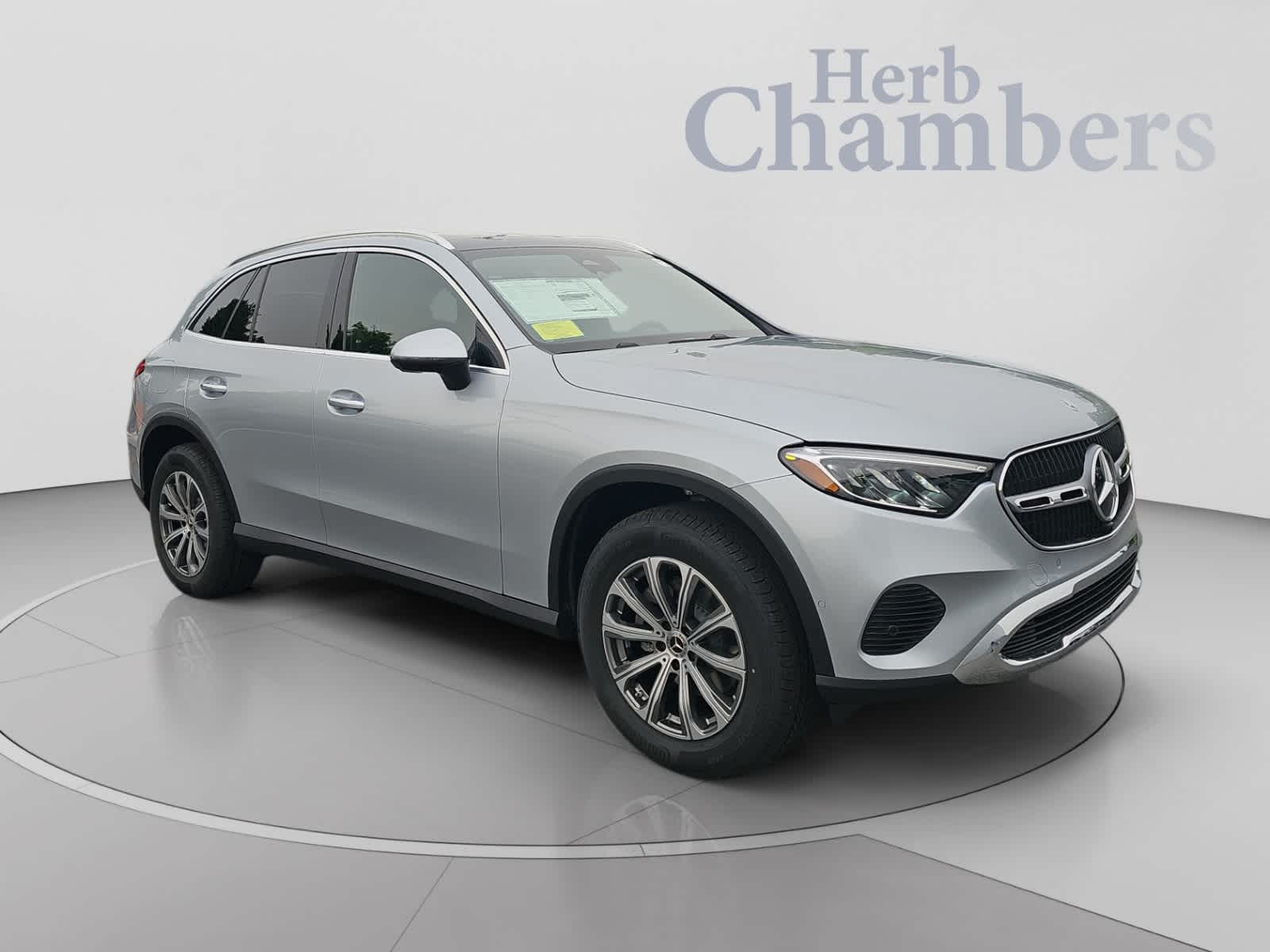 2026 Mercedes-Benz GLC 300 Image 1 of 19