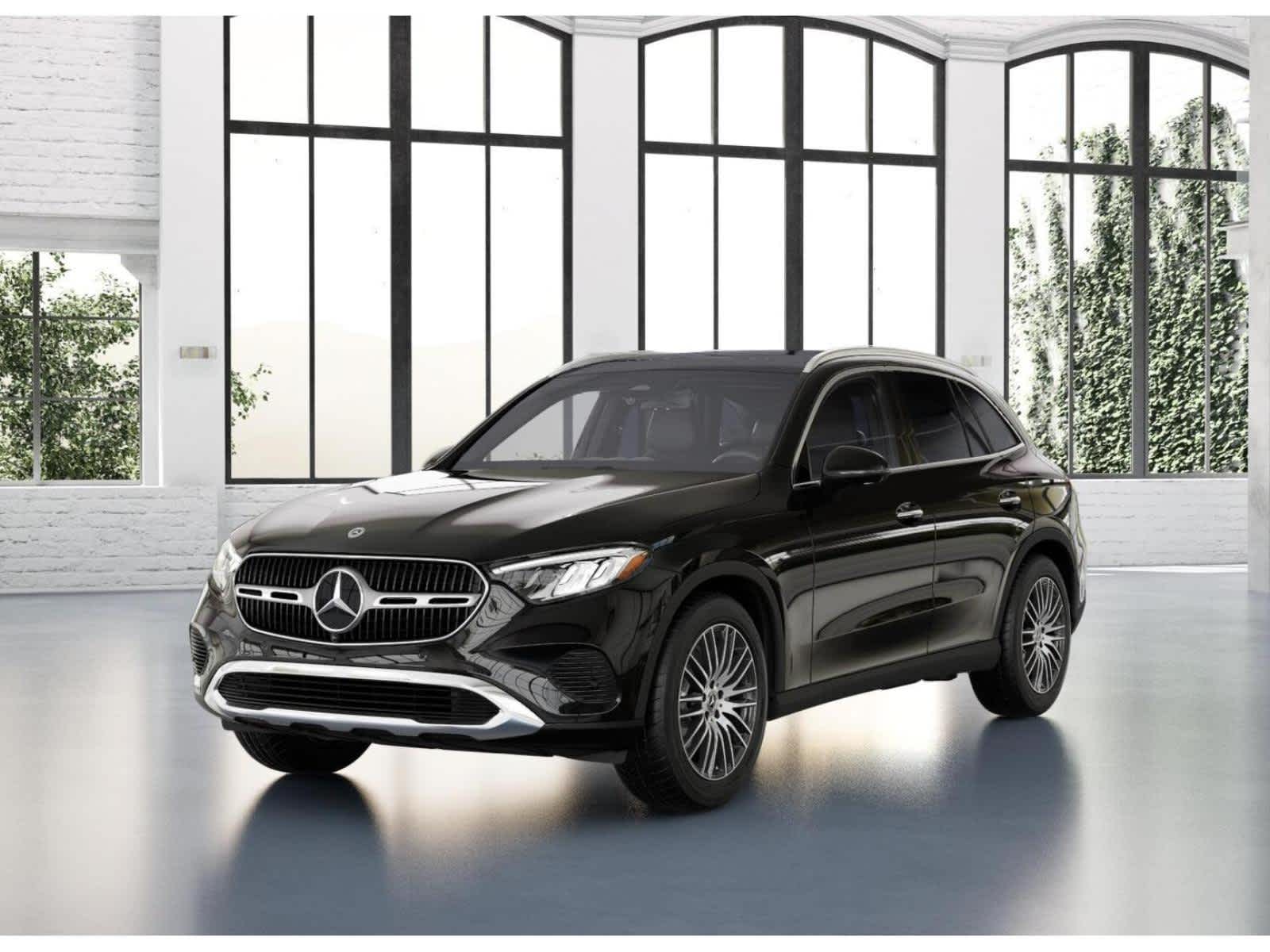 2026 Mercedes-Benz GLC 300 Image 2 of 41
