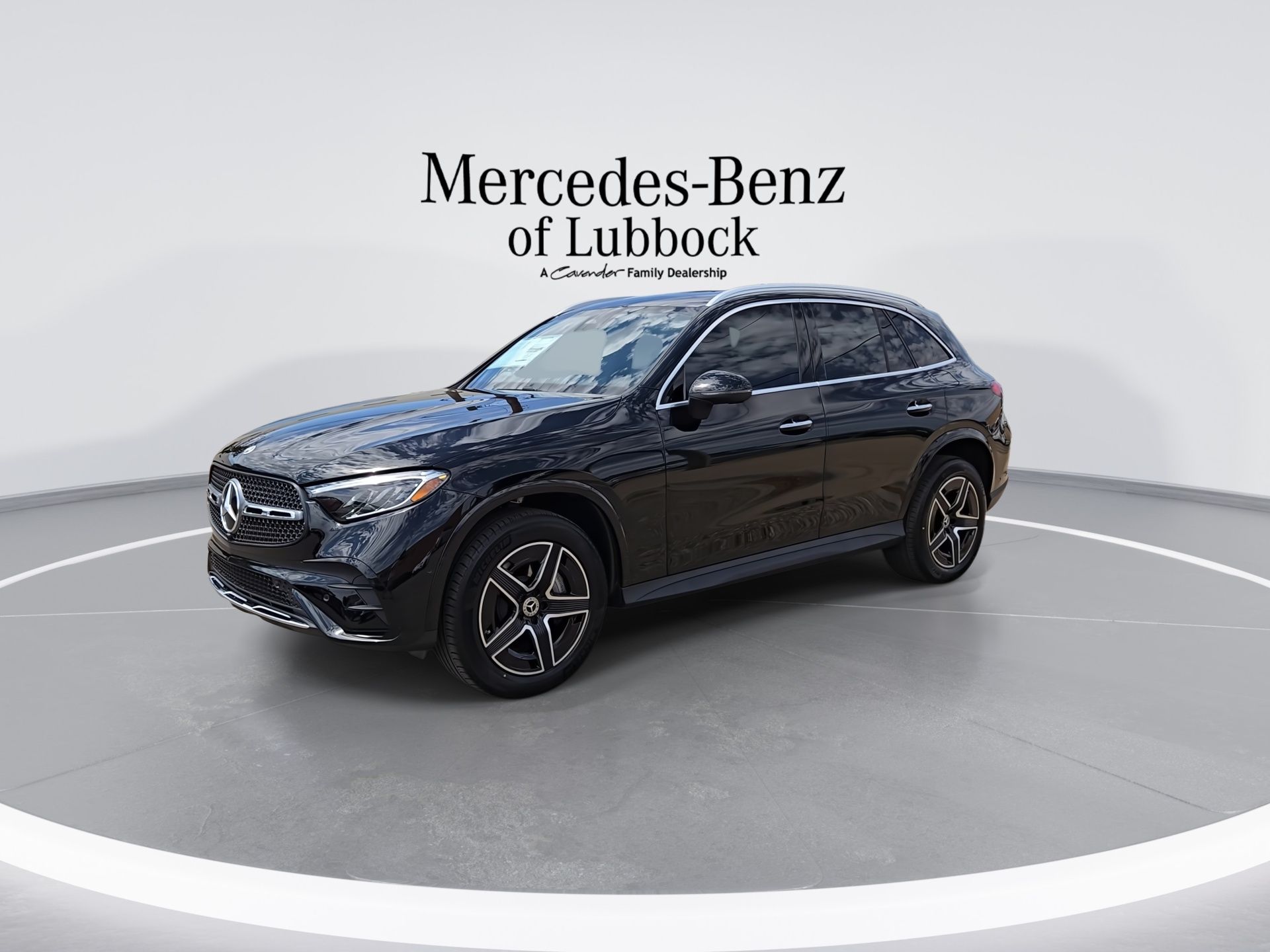 2026 Mercedes-Benz GLC 300 Image 1 of 22