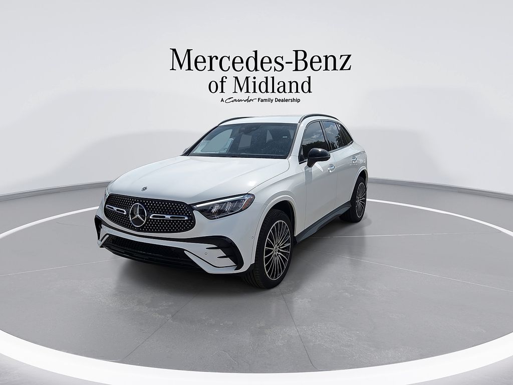 2026 Mercedes-Benz GLC 300 Image 1 of 22