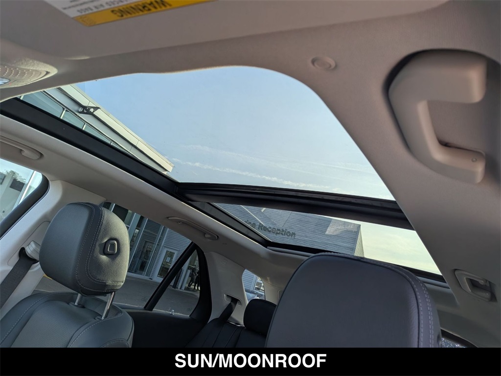 2026 Mercedes-Benz GLE 450 Image 16 of 31