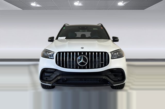 2026 Mercedes-Benz GLS AMG 63 Image 2 of 30