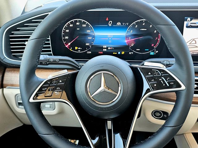 2026 Mercedes-Benz GLS 450 Image 23 of 39