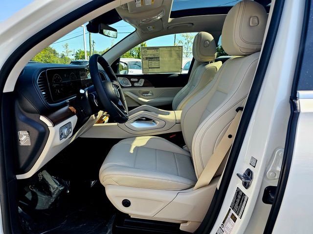 2026 Mercedes-Benz GLS 450 Image 38 of 39