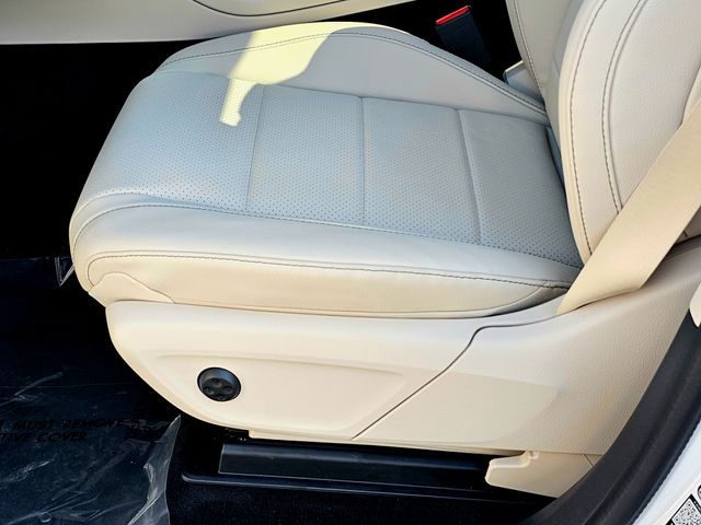 2026 Mercedes-Benz GLS 450 Image 33 of 39