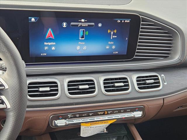 2026 Mercedes-Benz GLS 450 Image 14 of 18