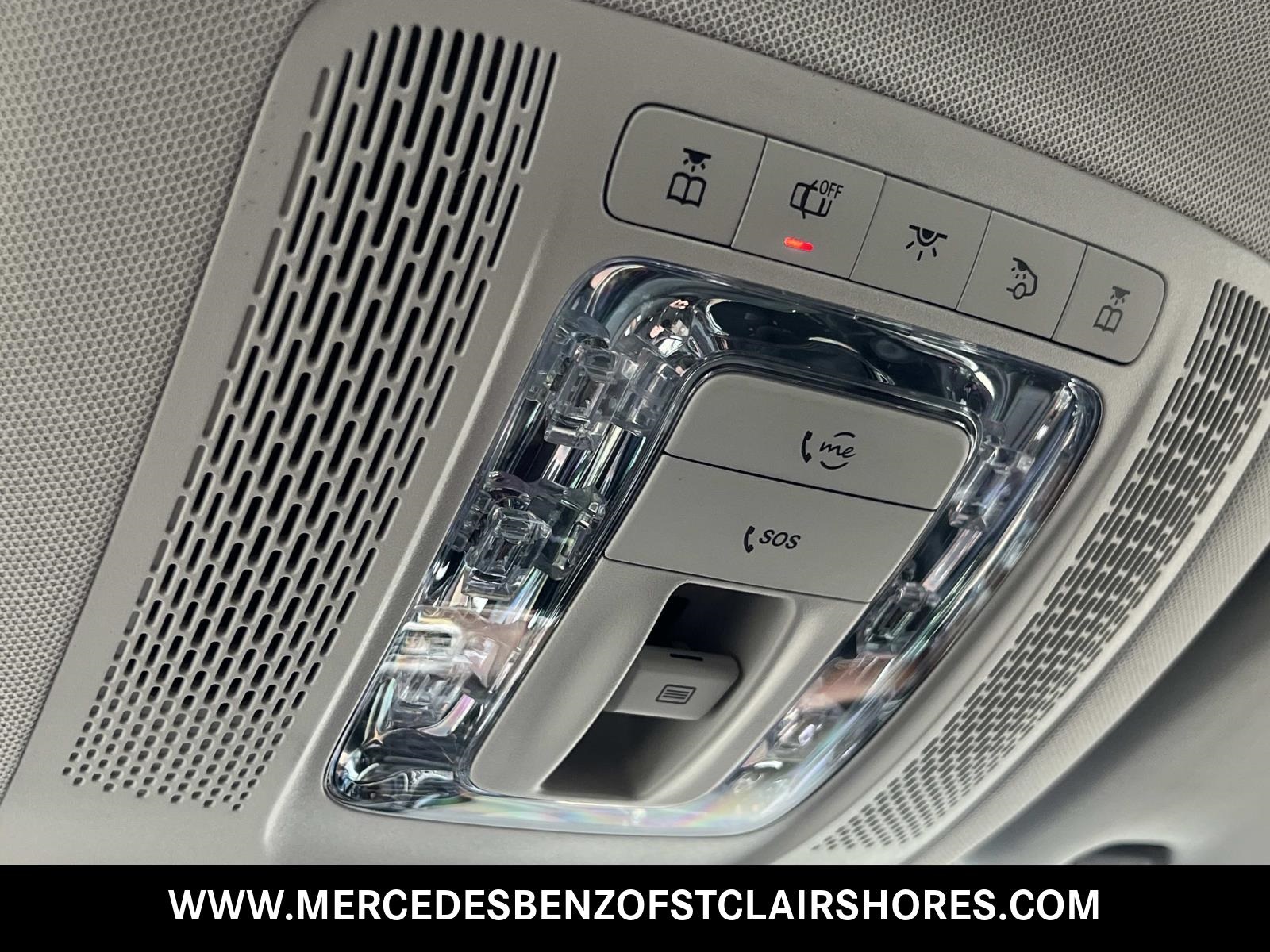 2026 Mercedes-Benz GLS 450 Image 31 of 38