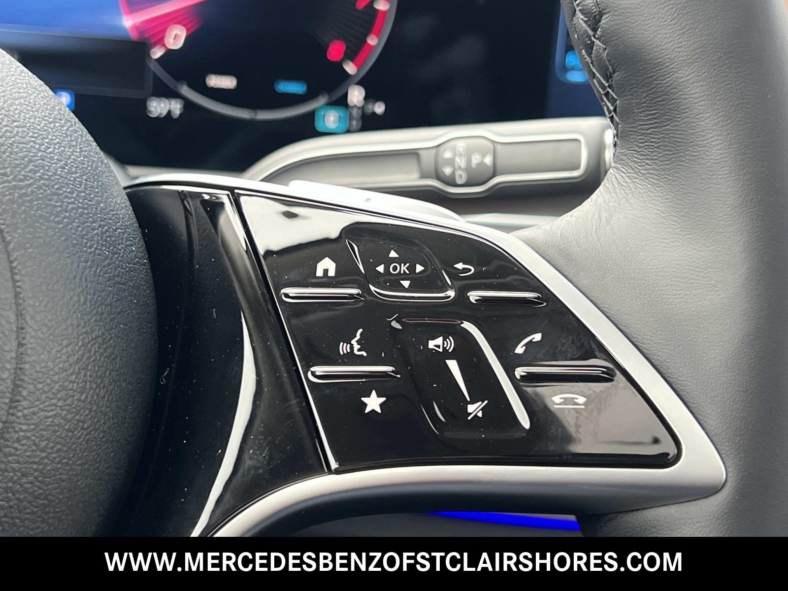 2026 Mercedes-Benz GLS 450 Image 34 of 38