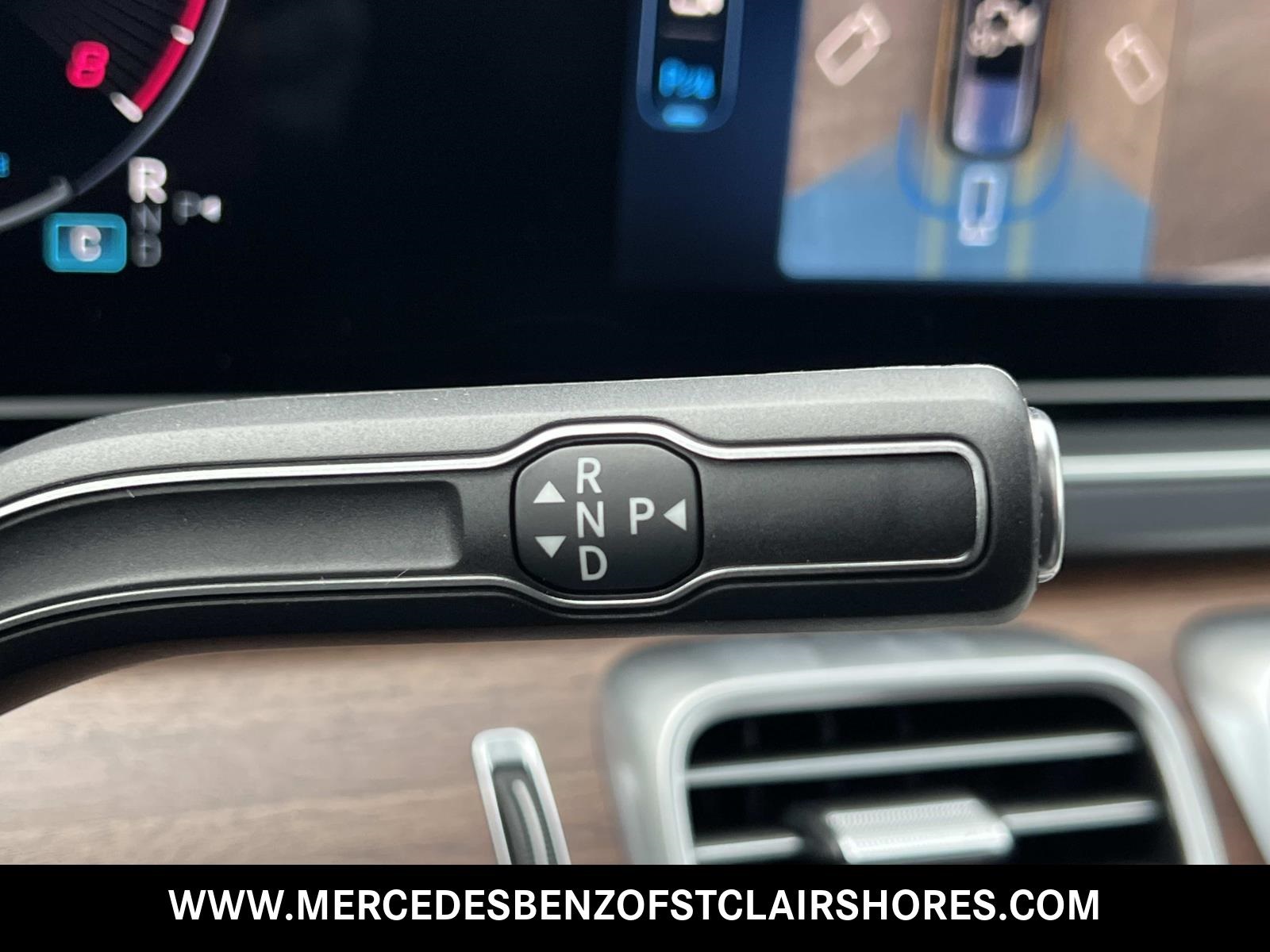 2026 Mercedes-Benz GLS 450 Image 26 of 38