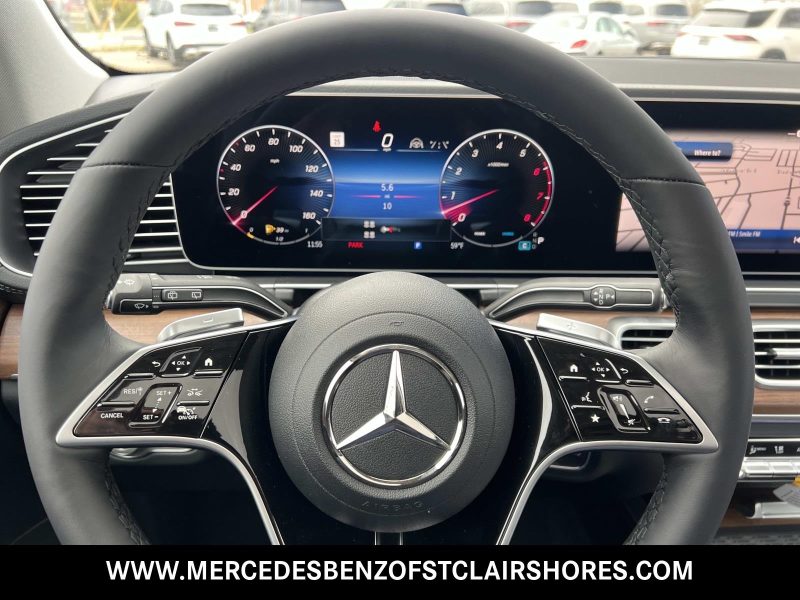 2026 Mercedes-Benz GLS 450 Image 19 of 38