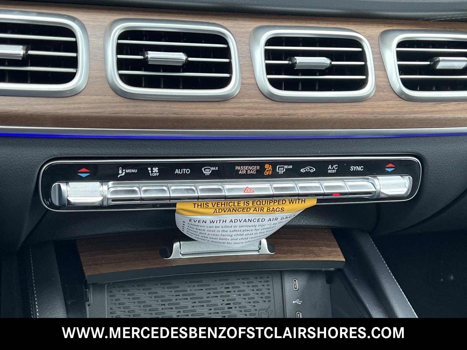 2026 Mercedes-Benz GLS 450 Image 28 of 38