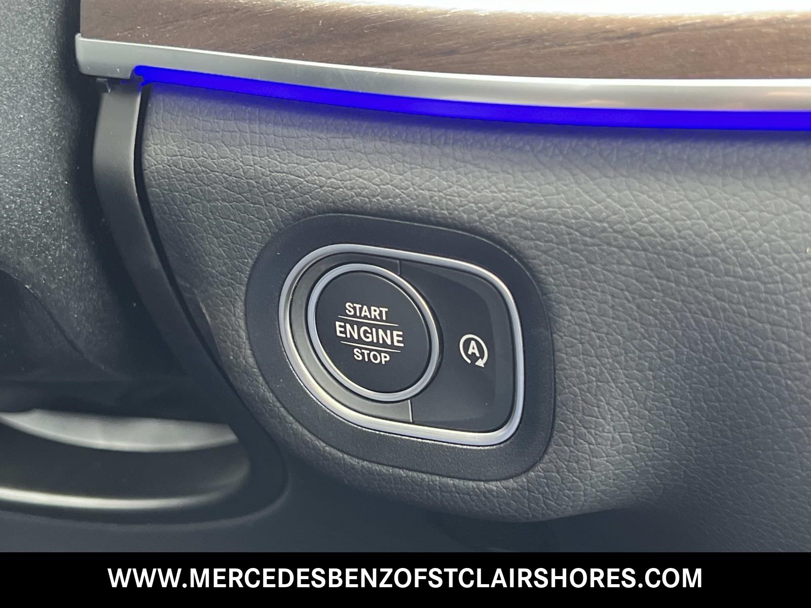 2026 Mercedes-Benz GLS 450 Image 30 of 38