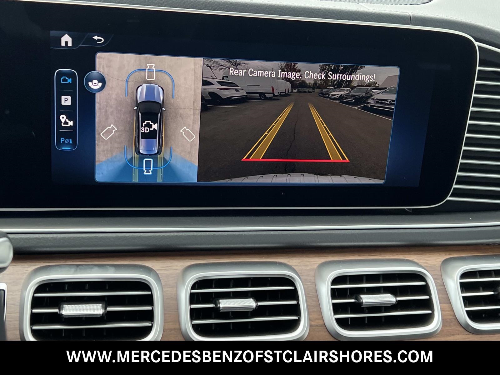 2026 Mercedes-Benz GLS 450 Image 21 of 38