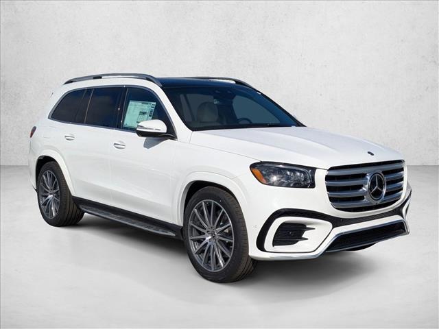 2026 Mercedes-Benz GLS 450 Image 3 of 19