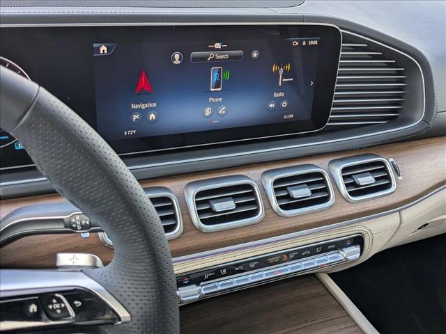 2026 Mercedes-Benz GLS 450 Image 16 of 19