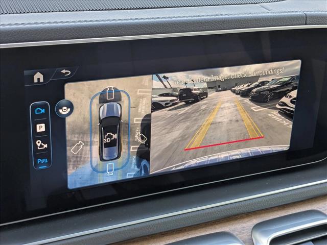 2026 Mercedes-Benz GLS 450 Image 17 of 19