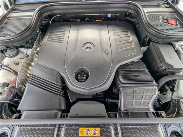 2026 Mercedes-Benz GLS 450 Image 8 of 19