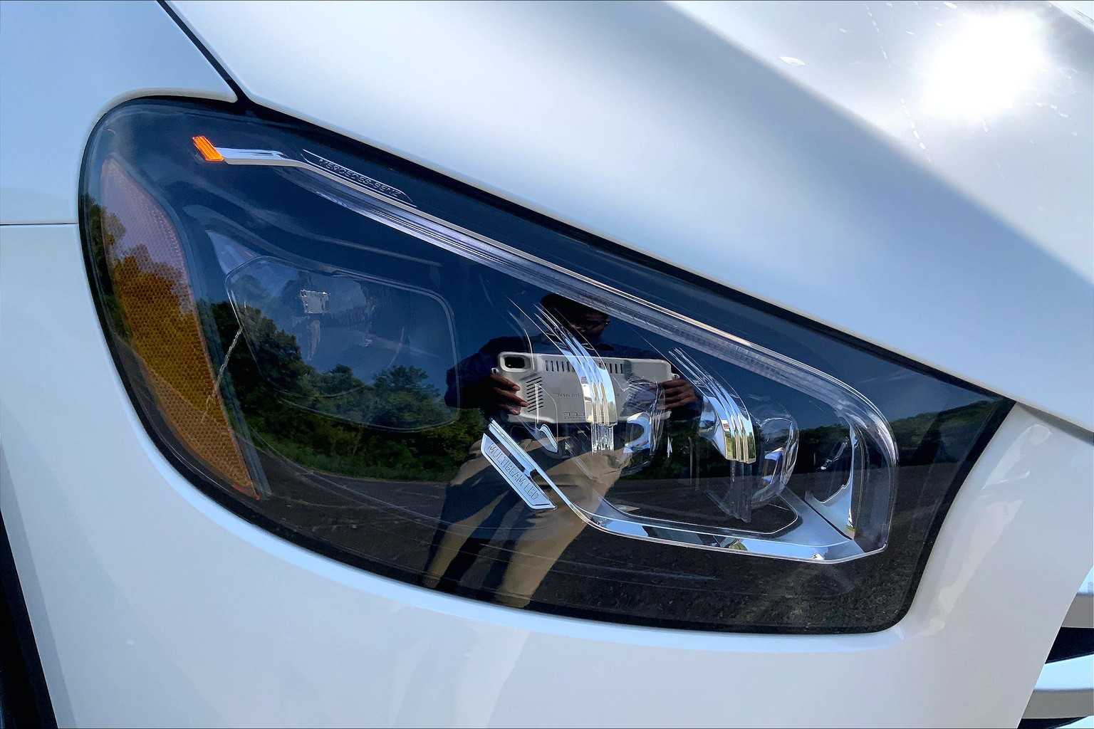 2026 Mercedes-Benz GLS 450 Image 14 of 16