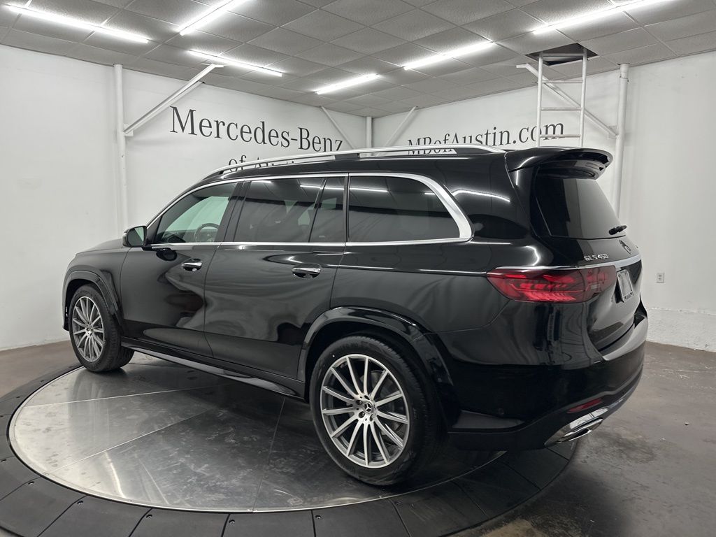 2026 Mercedes-Benz GLS 450 Image 6 of 36