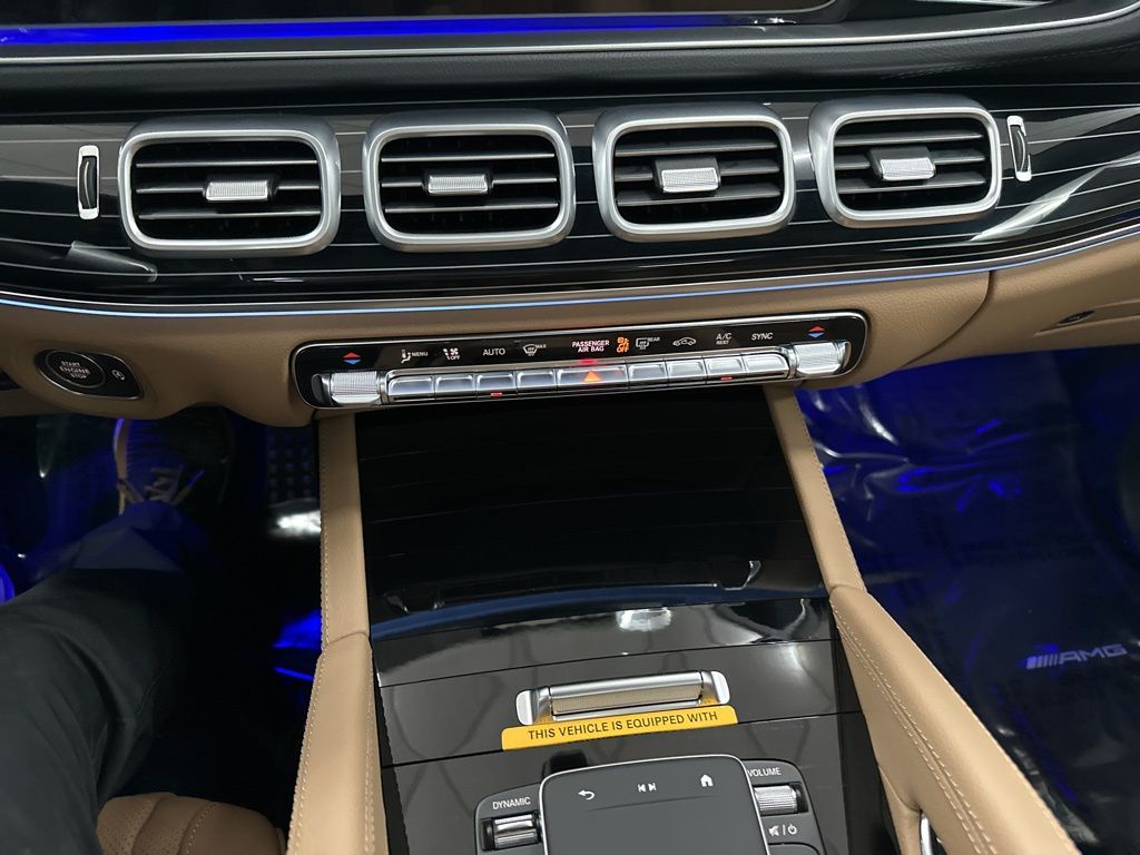 2026 Mercedes-Benz GLS 450 Image 34 of 36