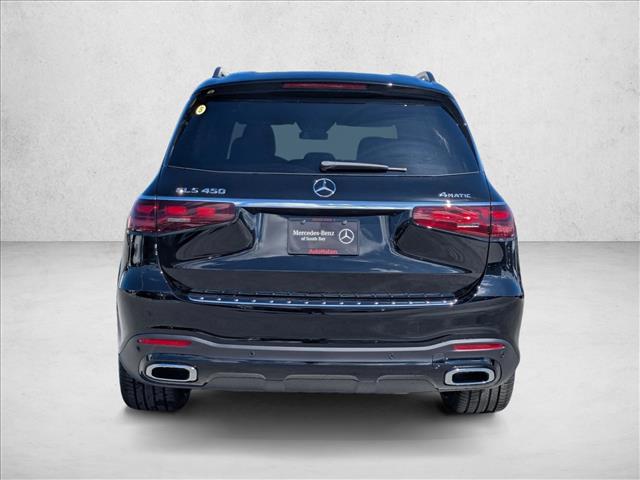 2026 Mercedes-Benz GLS 450 Image 5 of 19