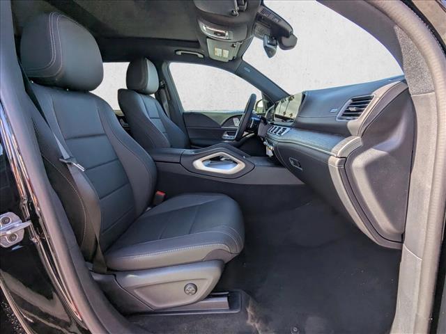 2026 Mercedes-Benz GLS 450 Image 11 of 19