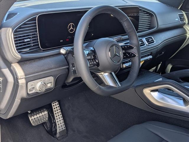 2026 Mercedes-Benz GLS 450 Image 13 of 19