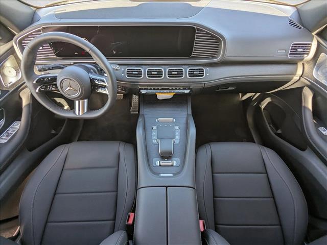 2026 Mercedes-Benz GLS 450 Image 14 of 19