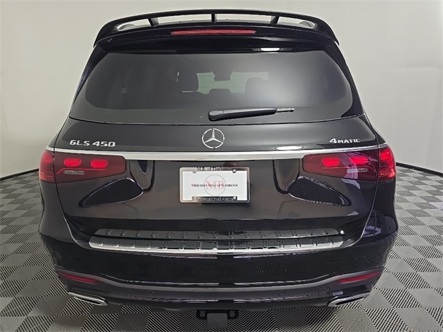 2026 Mercedes-Benz GLS 450 Image 6 of 32