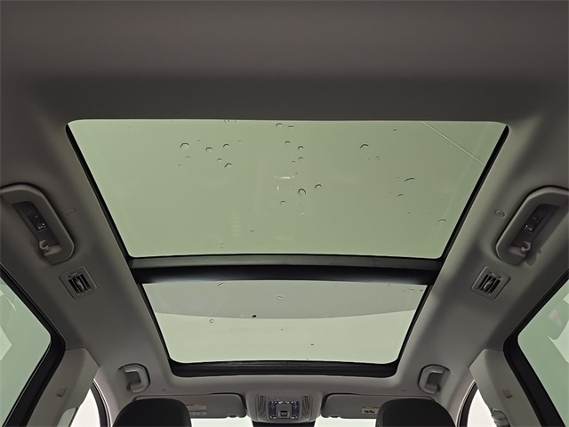 2026 Mercedes-Benz GLS 450 Image 28 of 32