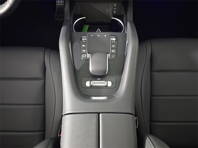 2026 Mercedes-Benz GLS 450 Image 29 of 32