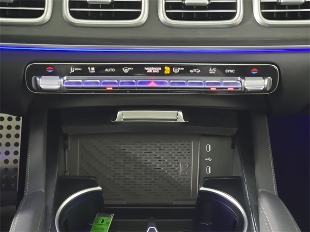 2026 Mercedes-Benz GLS 450 Image 27 of 32