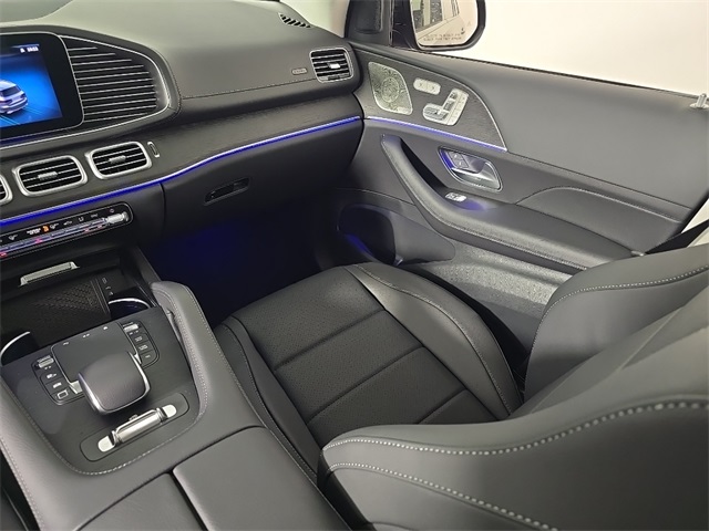2026 Mercedes-Benz GLS 450 Image 30 of 32