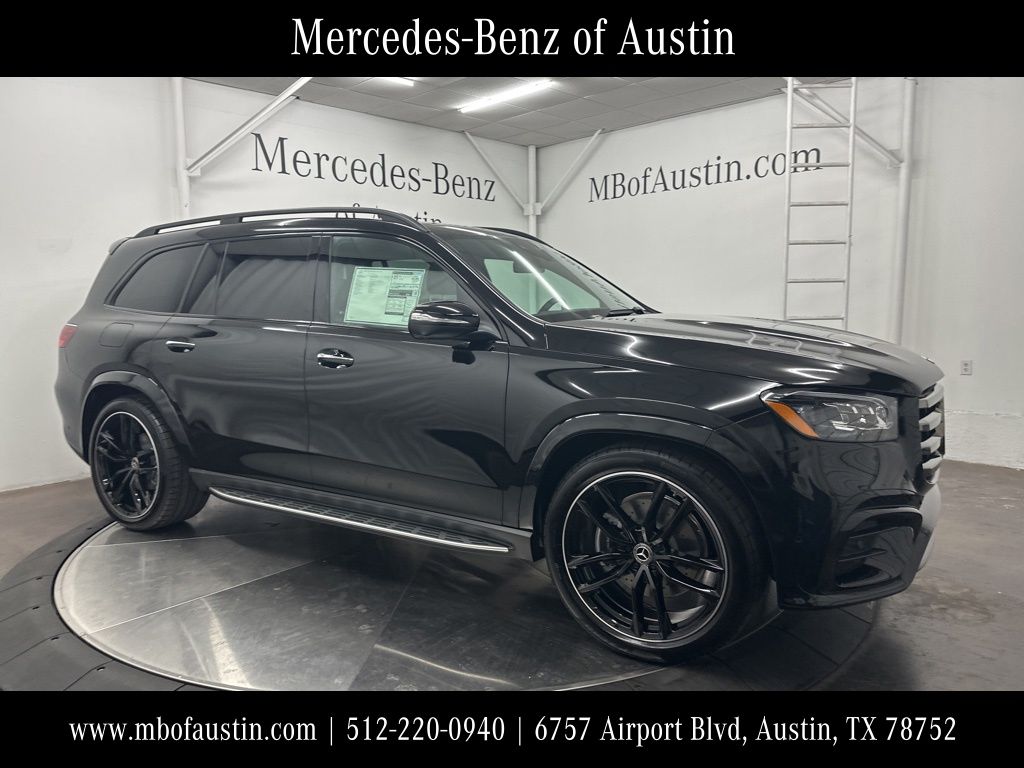 2026 Mercedes-Benz GLS 450 Image 4 of 36