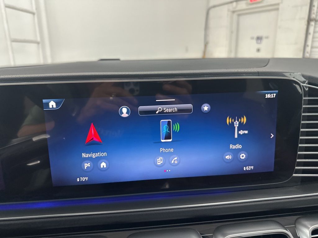 2026 Mercedes-Benz GLS 450 Image 26 of 36