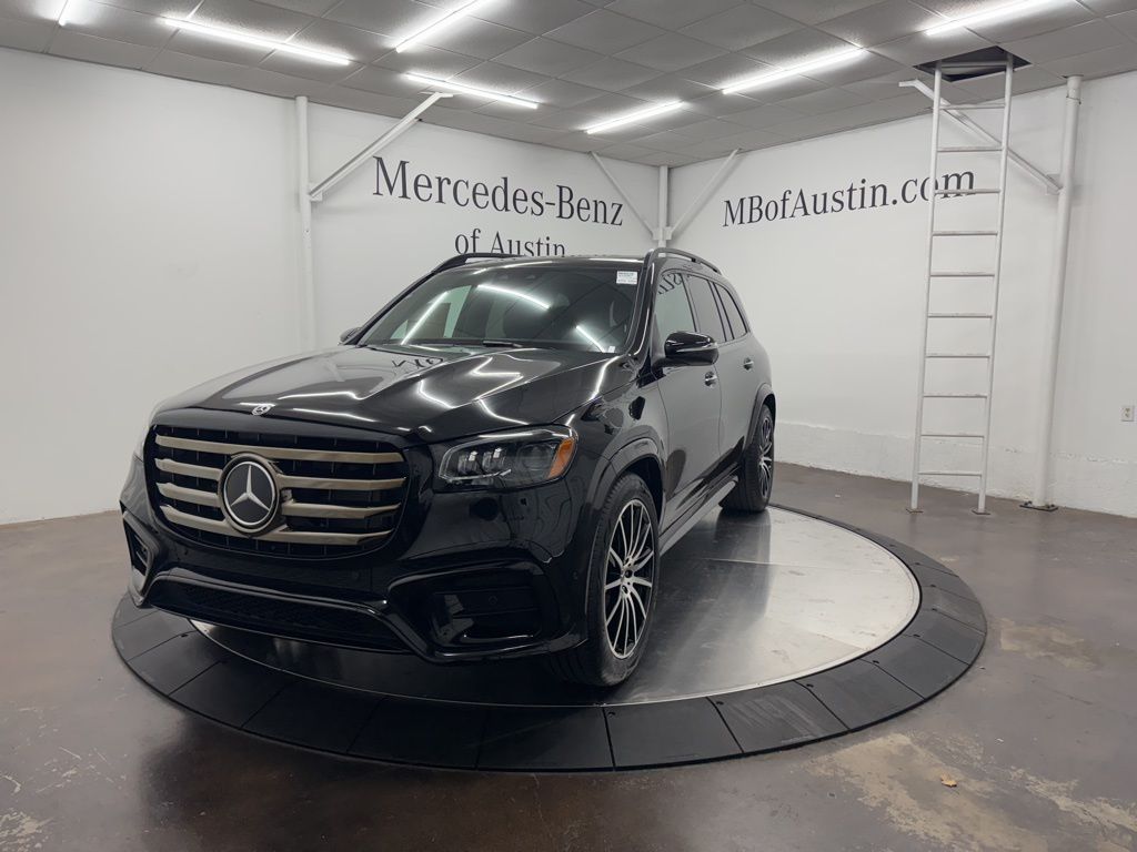 2026 Mercedes-Benz GLS 450 Image 1 of 39