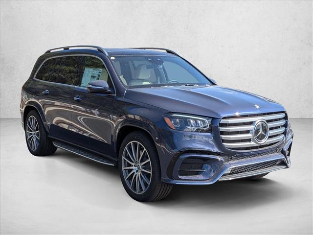 2026 Mercedes-Benz GLS 450 Image 3 of 17