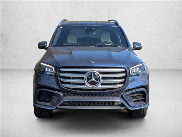 2026 Mercedes-Benz GLS 450 Image 2 of 17