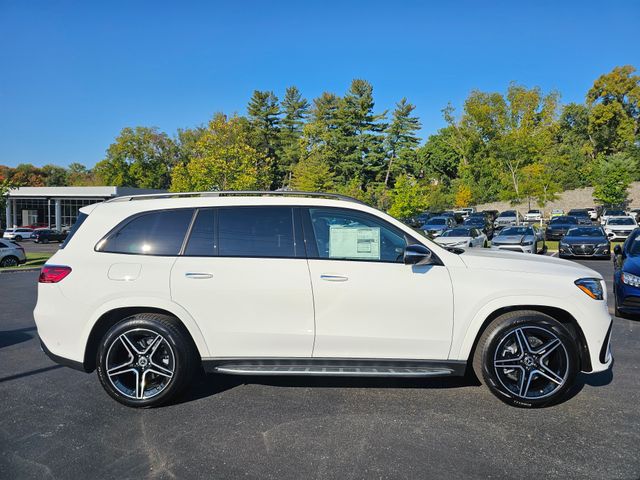2026 Mercedes-Benz GLS 450 Image 4 of 40