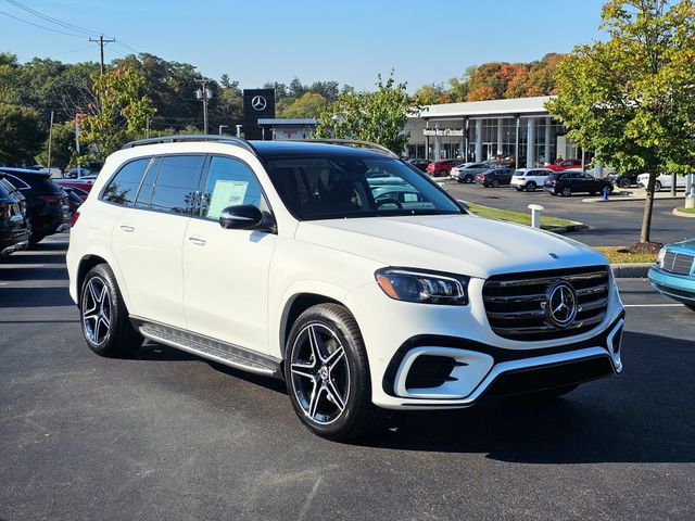 2026 Mercedes-Benz GLS 450 Image 1 of 40