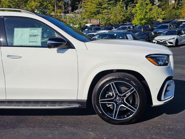 2026 Mercedes-Benz GLS 450 Image 5 of 40