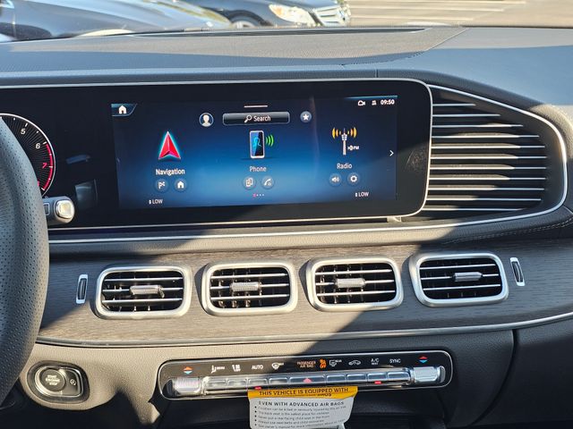 2026 Mercedes-Benz GLS 450 Image 27 of 40