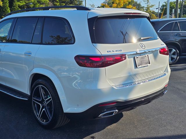 2026 Mercedes-Benz GLS 450 Image 6 of 40