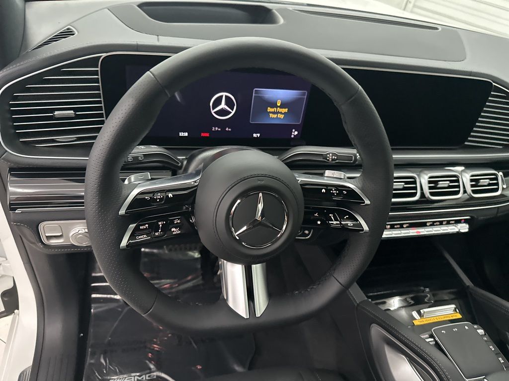 2026 Mercedes-Benz GLS 450 Image 20 of 36