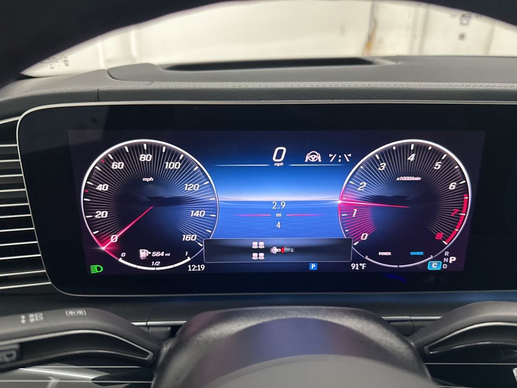 2026 Mercedes-Benz GLS 450 Image 22 of 36