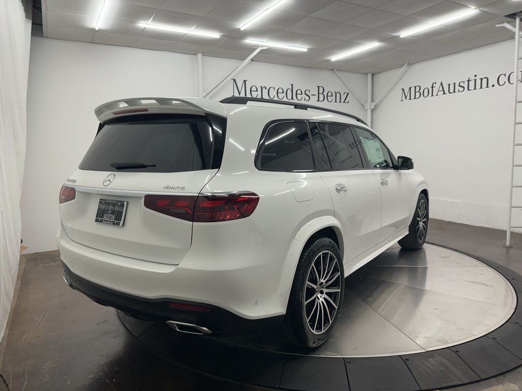 2026 Mercedes-Benz GLS 450 Image 5 of 36