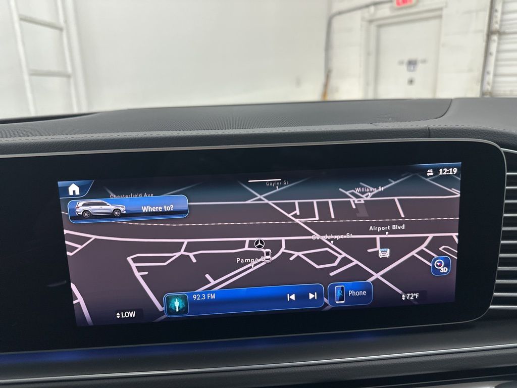 2026 Mercedes-Benz GLS 450 Image 26 of 36