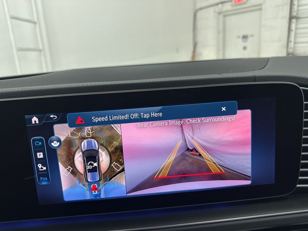 2026 Mercedes-Benz GLS 450 Image 23 of 36