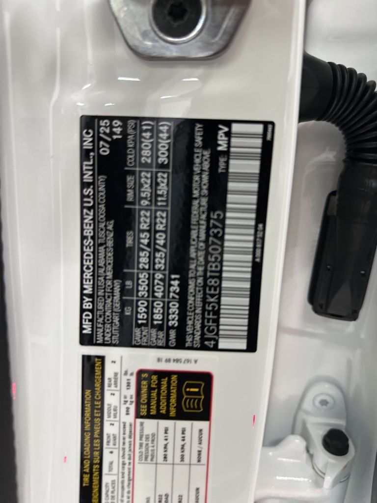 2026 Mercedes-Benz GLS 450 Image 29 of 36